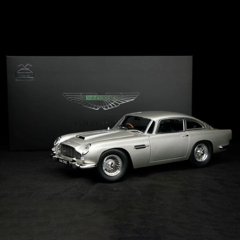 Alto 1:18 Aston Martin V12