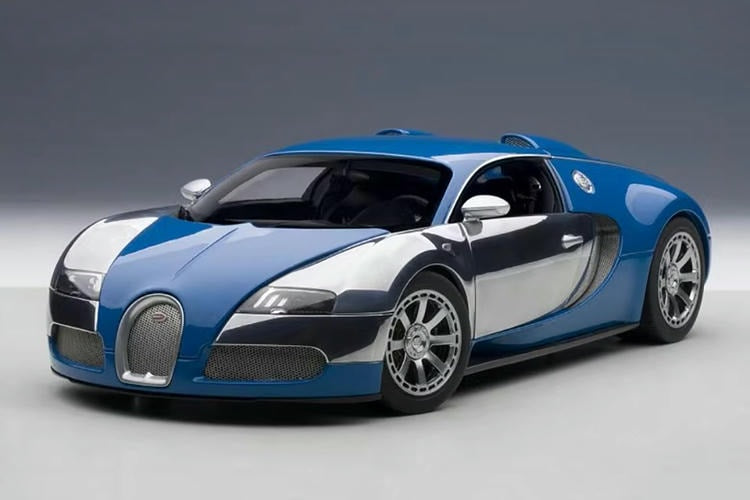 AUTOart 1:18 Bugatti Veyron LEDITION CENTENAIRE Car Model