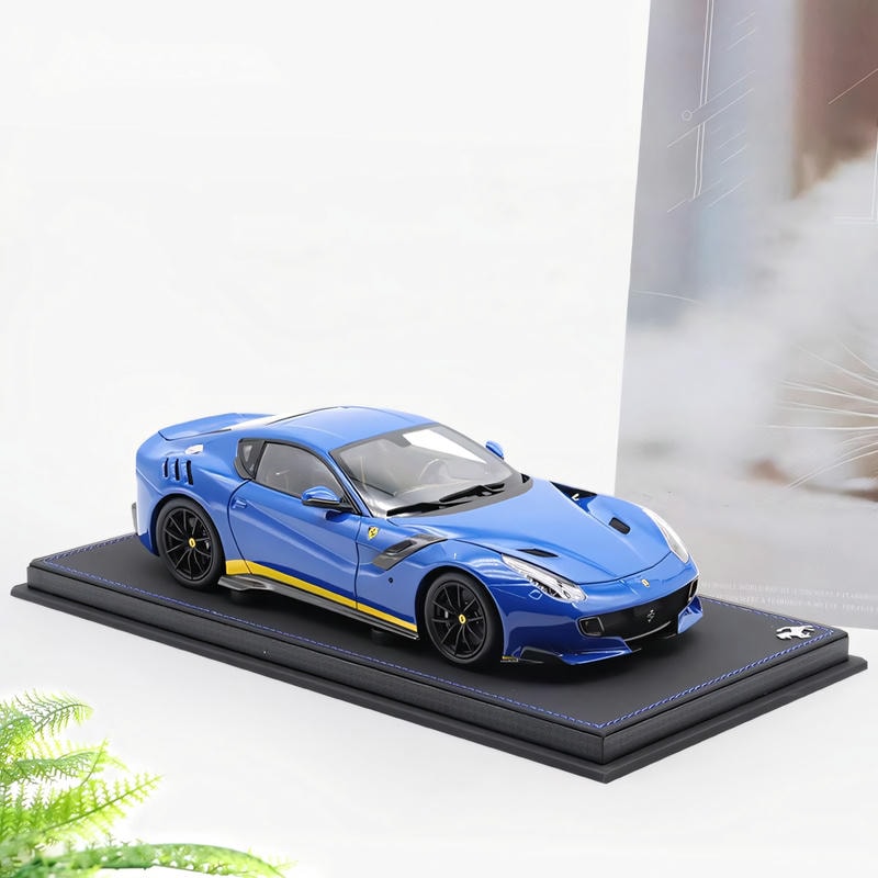 Ferrari F12 TDF Italy BBR 1:18 sports car simulation alloy full open car model