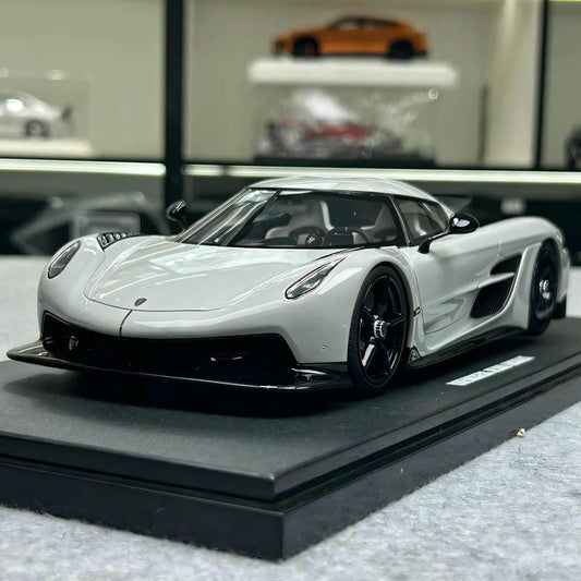 GTSpirit Limited Edition 1:18 Koenigsegg Absolut Koenigsegg Jesko Supercar Model GT412