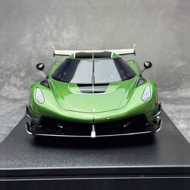 GT Spirit 1:  18 Koenigsegg Jesko Limited Edition Resin Car Model