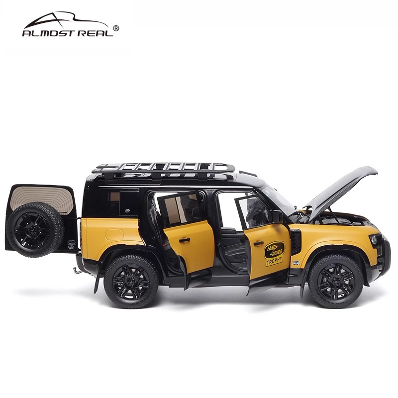 ALMOST REAL 1:18 Land Rover Defender 90/110 Salute Edition Alloy Car Model（810710）