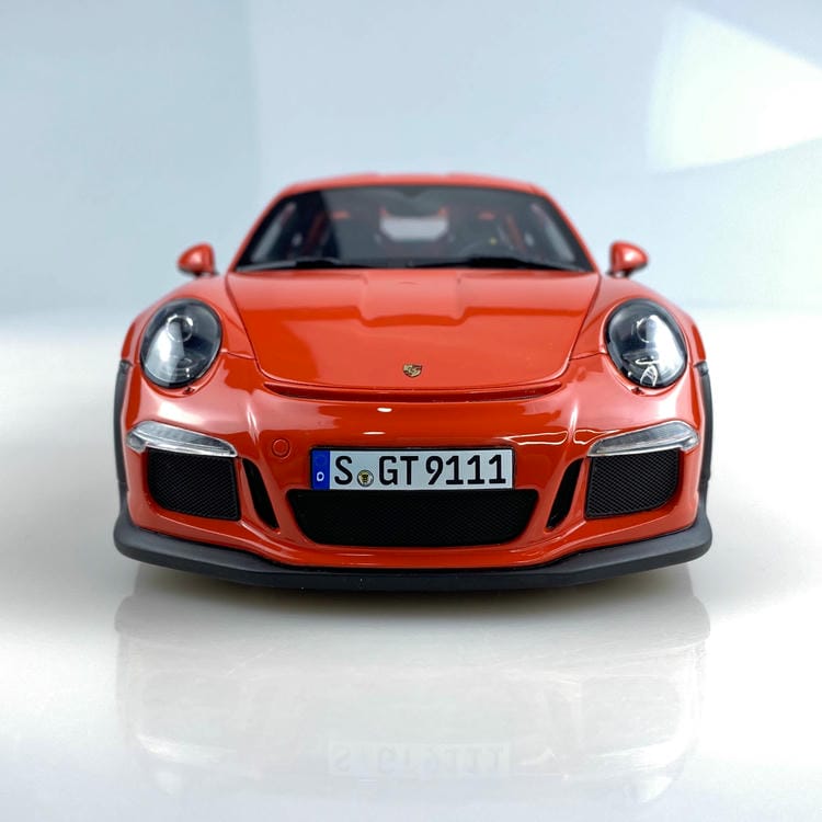 GT Spirit 1:18 Porsche 911 GT3 RS Resin Car Model