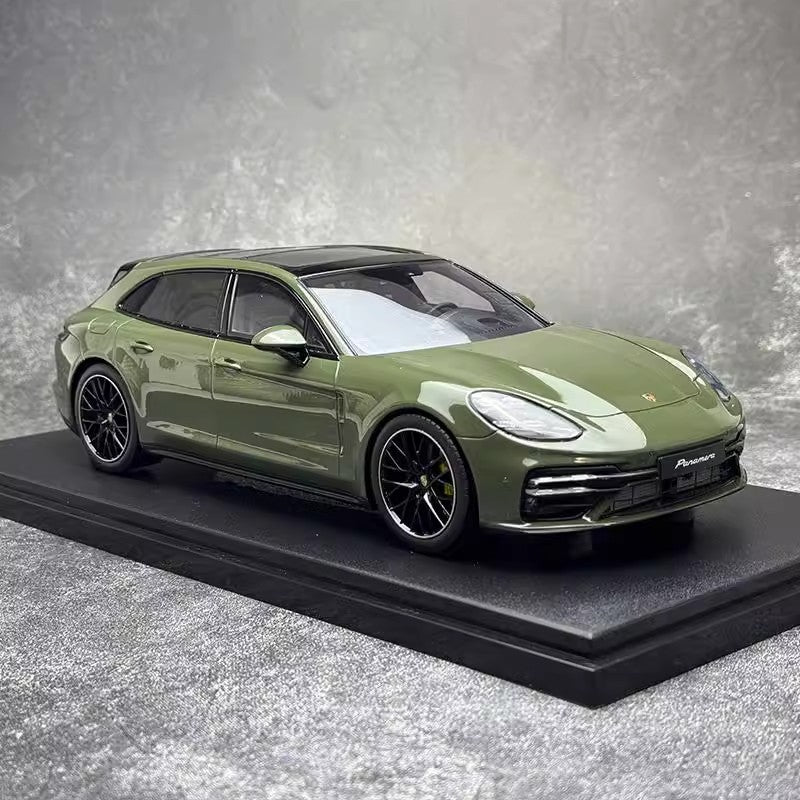 GT Spirit 1:18 Porsche Panamera Turbo S 2021 resin car model GT447