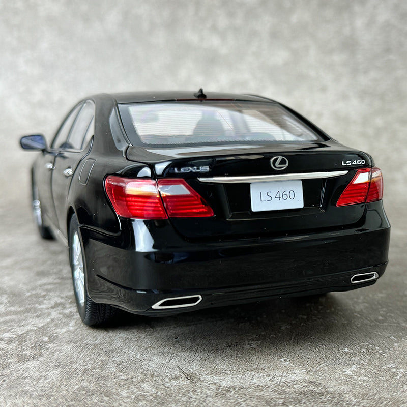 NOREV 1:18 Lexus LS460 2010 alloy simulation car model