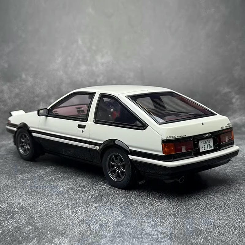 1/ 18 OTTO Toyota TOYOTA AE86 1985 Jumping Light Edition OT444B Car Model