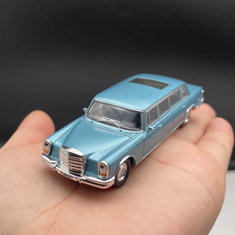 DCT Extended 1:64 Mercedes-Benz 600 Pullman W100 LWB Diecast Car Model Collection Gift