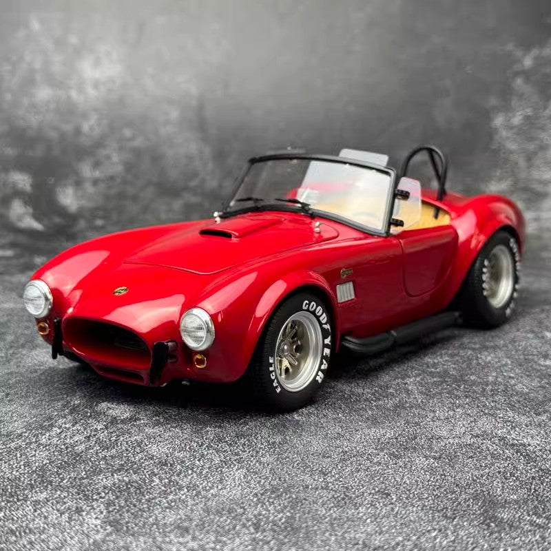 Kyosho 1:18 Shelby Cobra Shelby Cobra 427 S/C alloy car model car model