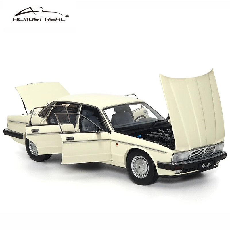 Almost Real1/18 Jaguar Jaguar XJ6 (XJ40 Alloy Static Car Model)