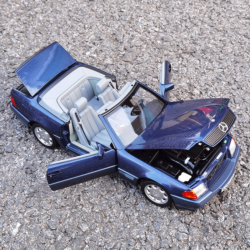 1989 vintage convertible 1:18 Mercedes Benz SL500 dark blue