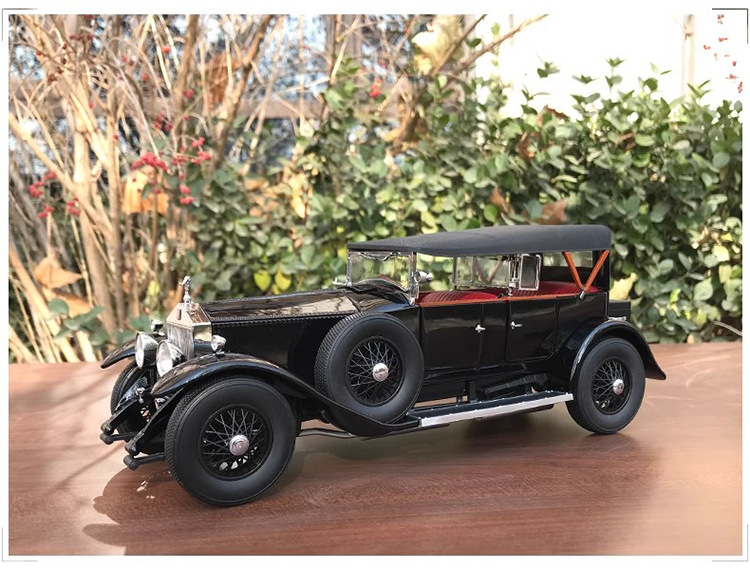 Kyosho 1:18 Rolls-Royce Phantom Generation 1 Alloy Classic Car Static Collector Car Model Original