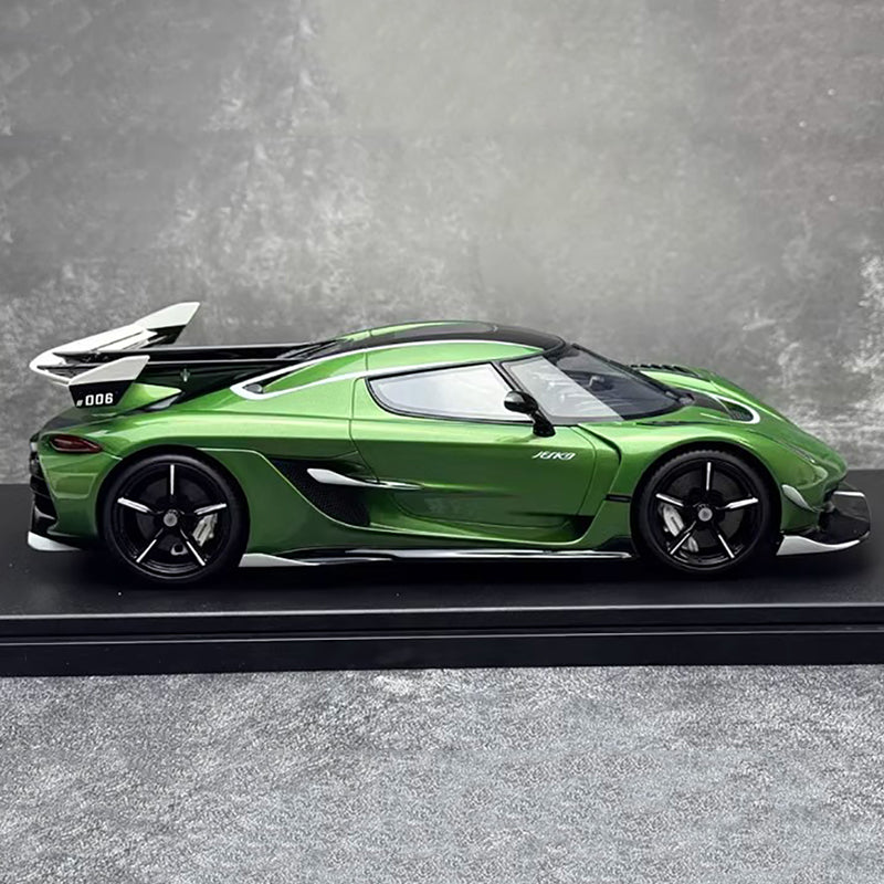 GT Spirit 1:  18 Koenigsegg Jesko Limited Edition Resin Car Model