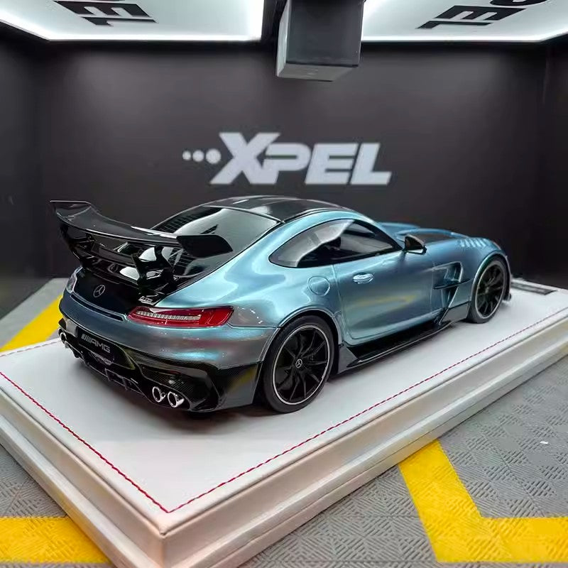 IVY Merit Mercedes Benz AMG GT-Black Limited Edition Simulation Car Model 1 18