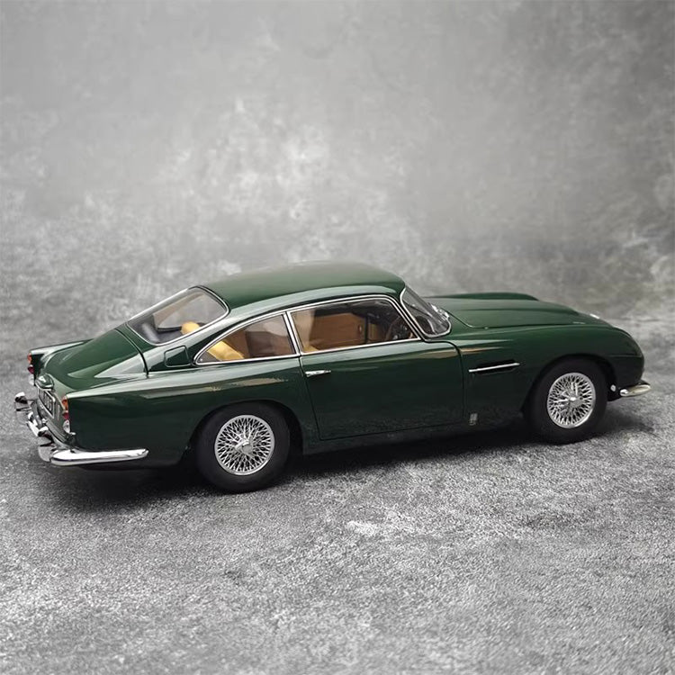 AUTOart 1:18 Aston Martin DB5 alloy car model collection