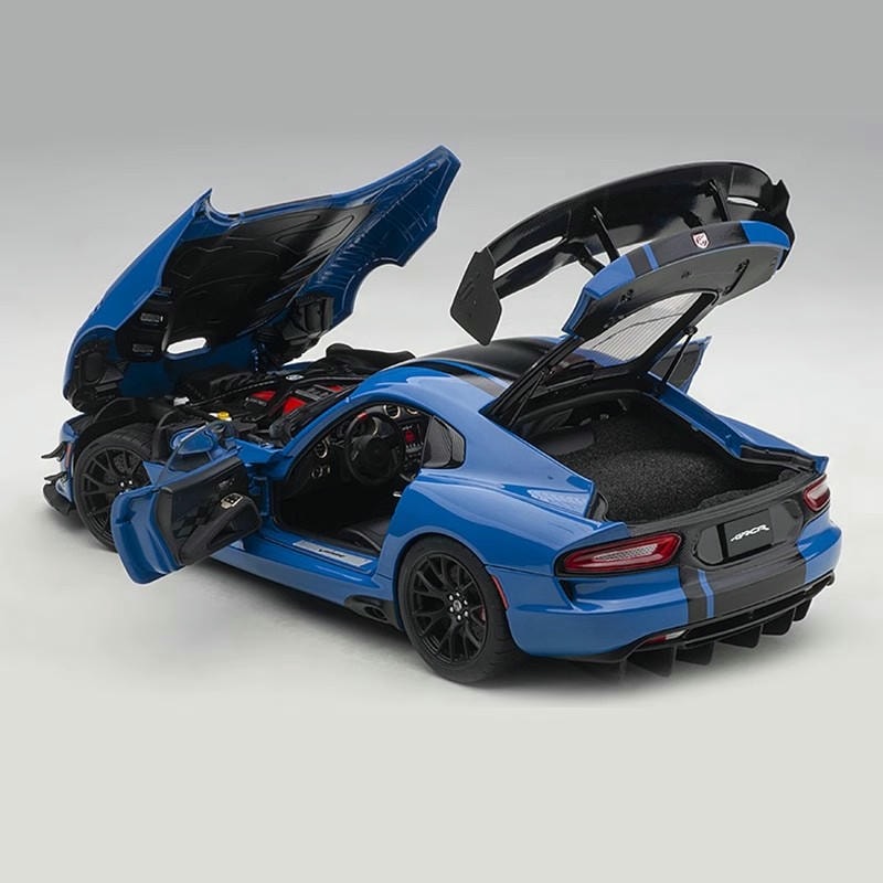 Alto 1:18 AUTOart Dodge Viper DODGE VIPER ACR 2017 Car Model