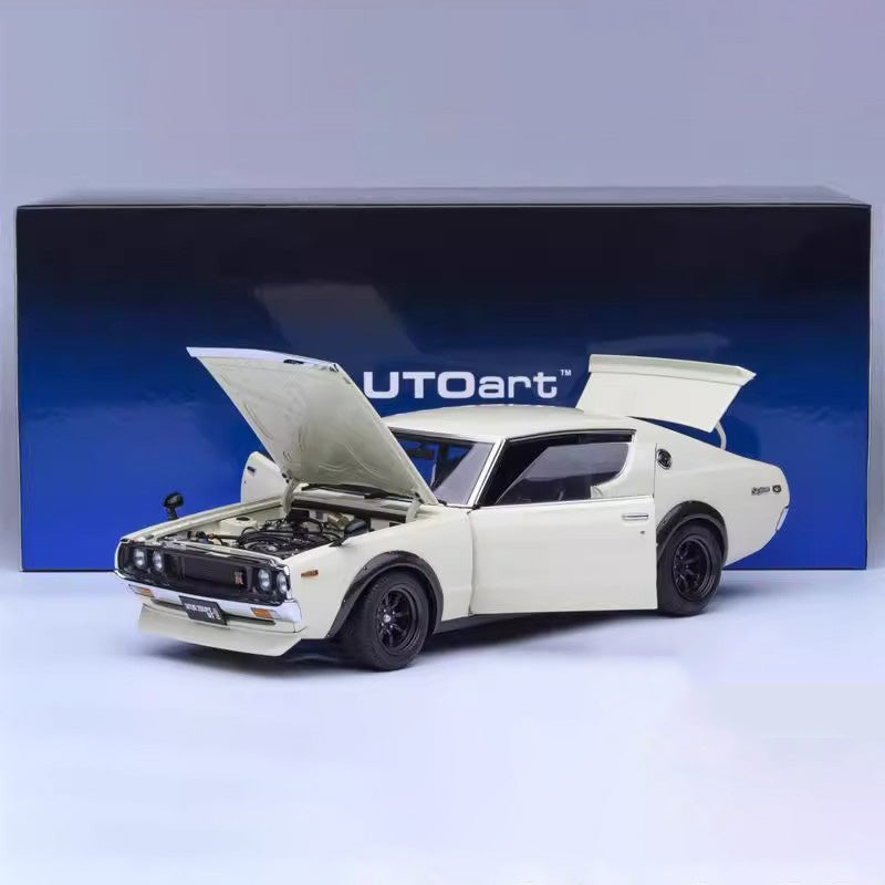 AUTOart 1:18  KPGC110  NISSAN SKYLINE 2000 GTR