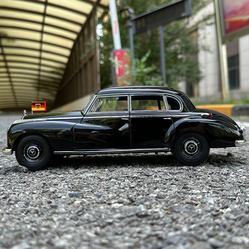 NOREV 1:18 Benz 300s W186 First Generation S-Class German Chancellor's Car Alloy Car Model Gift