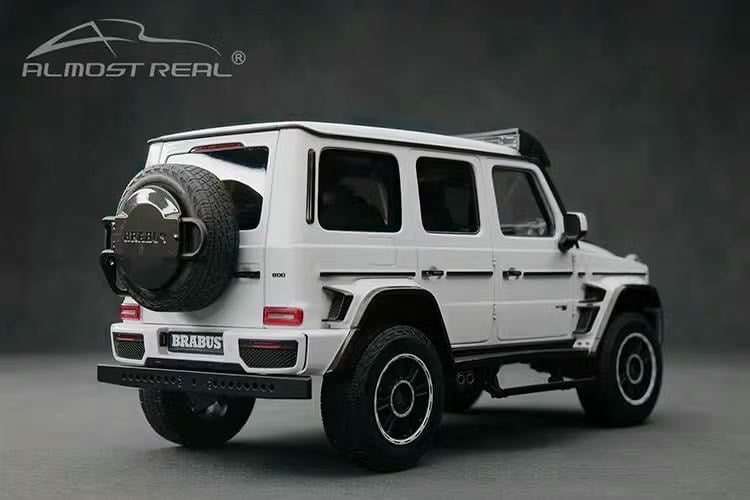 AlmostReal car model 1/18 Mercedes Benz G63 4 * 4 Babos G800 4X4 ² alloy fully open car model