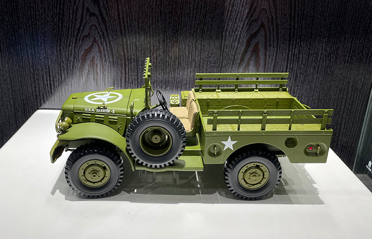 XiaoGuang Original Factory Car Model 1:18 Jeep BEEP WC51/52 Alloy Car Model Collection Gift