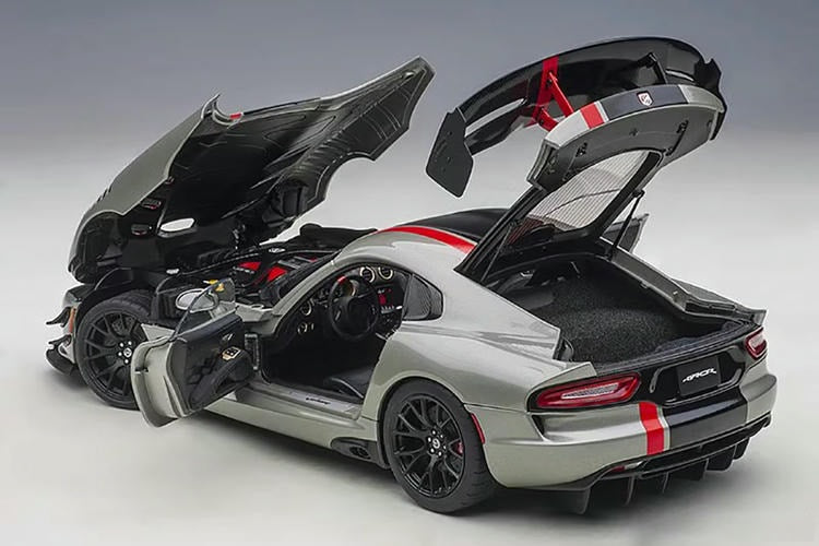 Alto 1:18 AUTOart Dodge Viper DODGE VIPER ACR 2017 Car Model