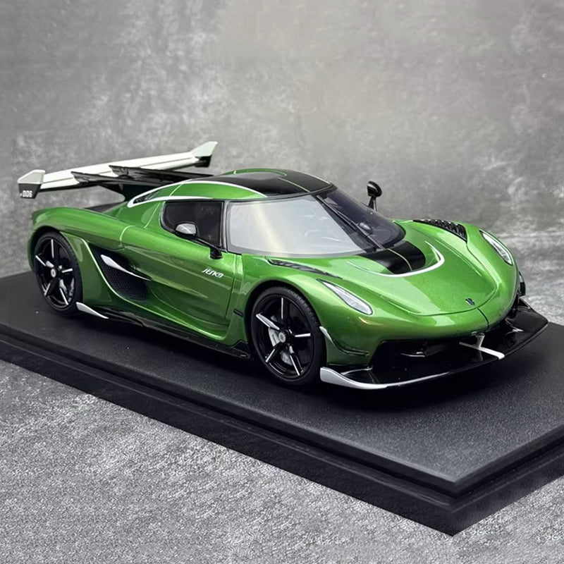 GT Spirit 1:  18 Koenigsegg Jesko Limited Edition Resin Car Model