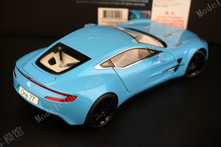 Autoart 1:18 Aston Martin One-77 Blue Alloy Car Model in Stock