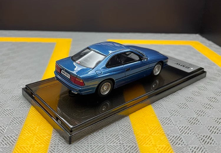 Century Dragon original car model  BMW 850CI BMW M1 1:43 Alloy simulation car model Collection