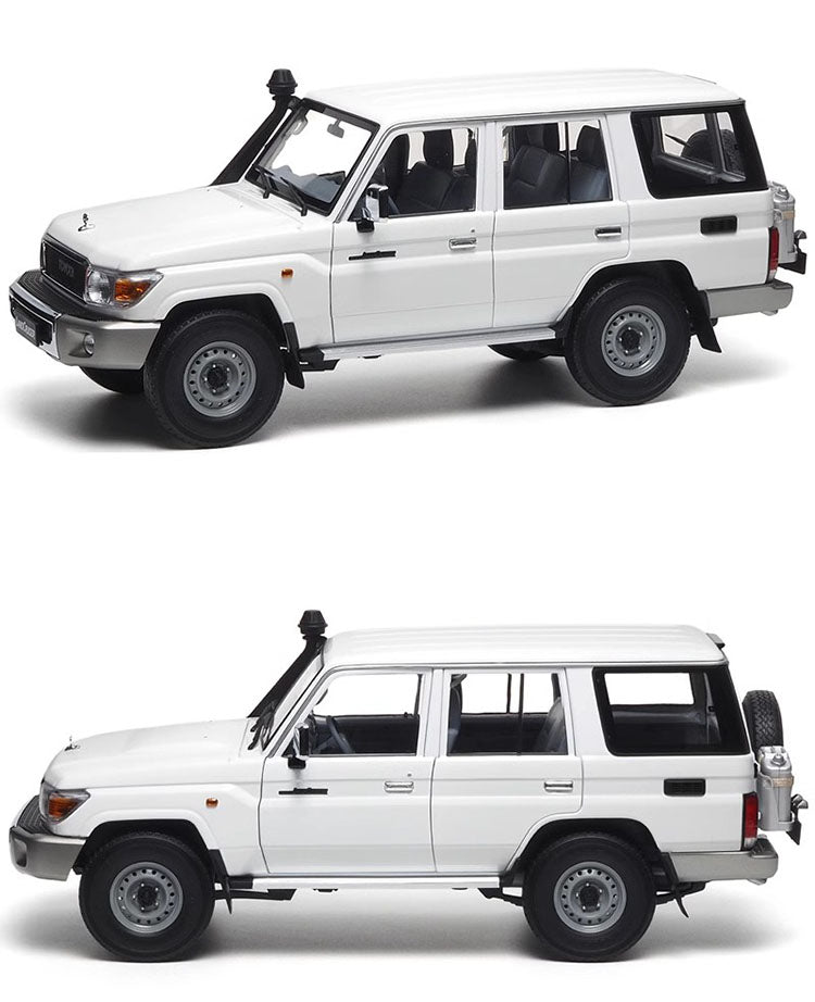 Almost Real Car Model 1/18 Land Cruiser76 Alloy Fully Open Car Model White