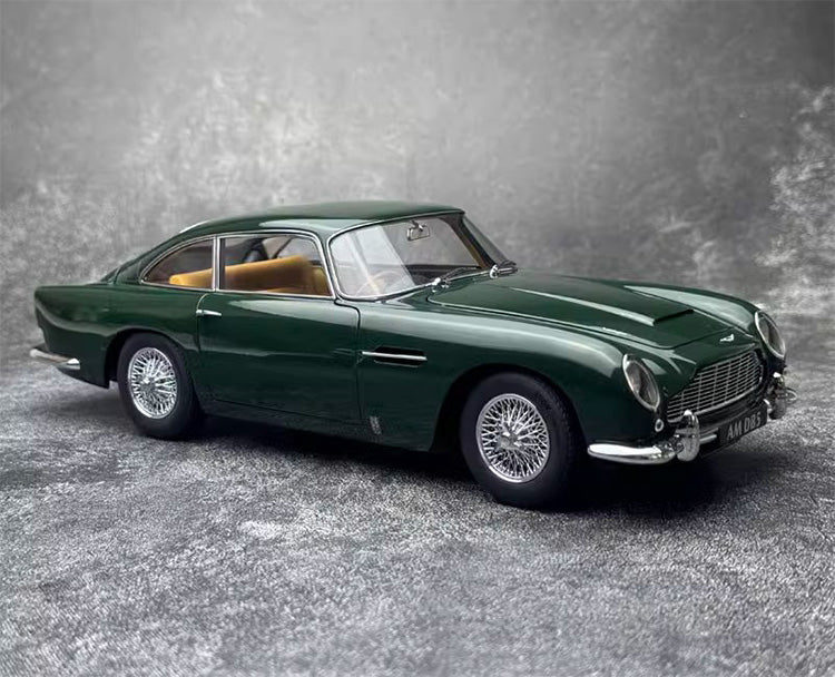 AUTOart 1:18 Aston Martin DB5 alloy car model collection