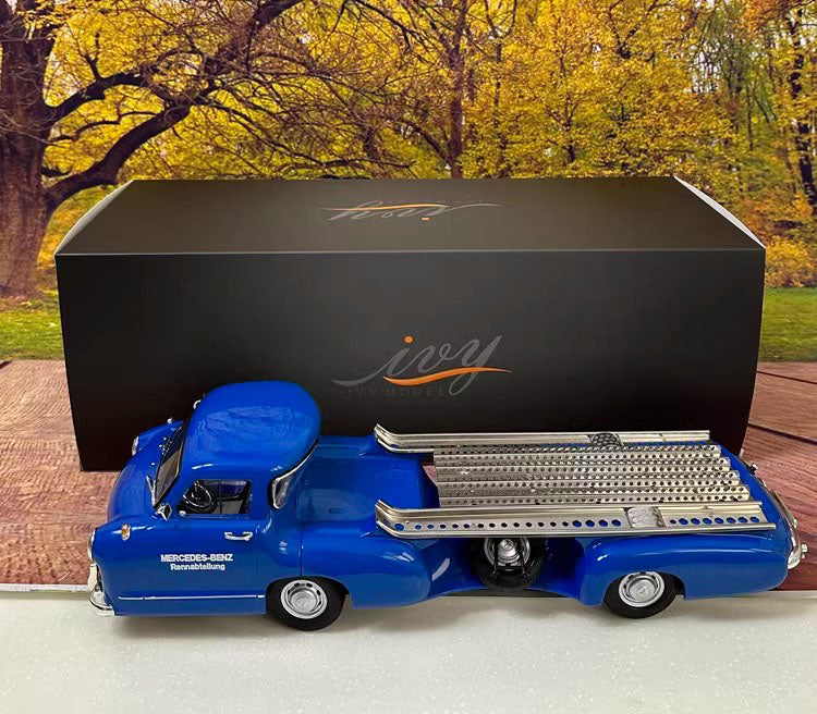 IVY Blue Miracle 1:18 Trailer Transport Vehicle Renntransporter Alloy Car Model