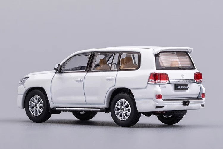 GCD1/64 Landcruiser Land Cruiser LC200 SUV alloy car model ornament