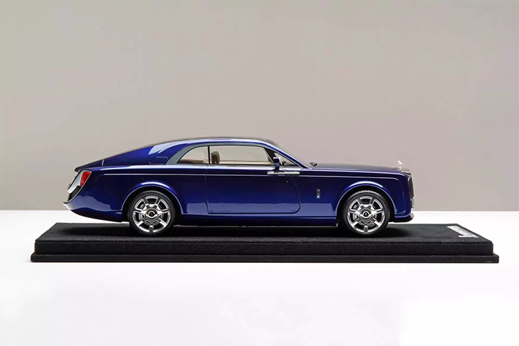 IVY Tailor 1:18 Rolls-Royce Sweptail Vintage Coupe Resin Car Model