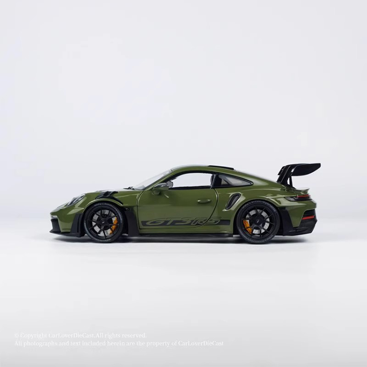 Minichamps 1:18 Porsche 911(992) GT3 RS 2024 Car Model Alloy