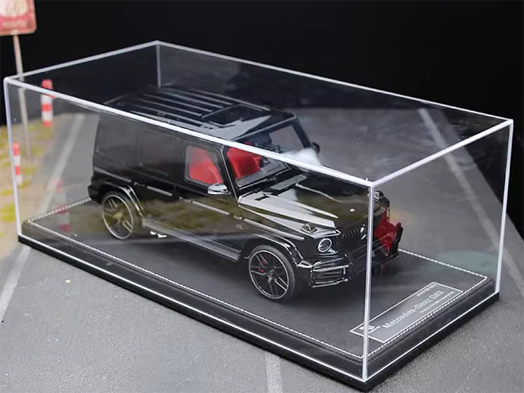 Vehicle Art 1:18 Mercedes-Benz G63 AMG Resin Limited Edition Car Model Collectible