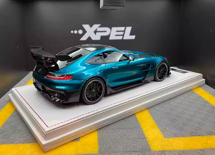 IVY Merit Mercedes Benz AMG GT-Black Limited Edition Simulation Car Model 1 18