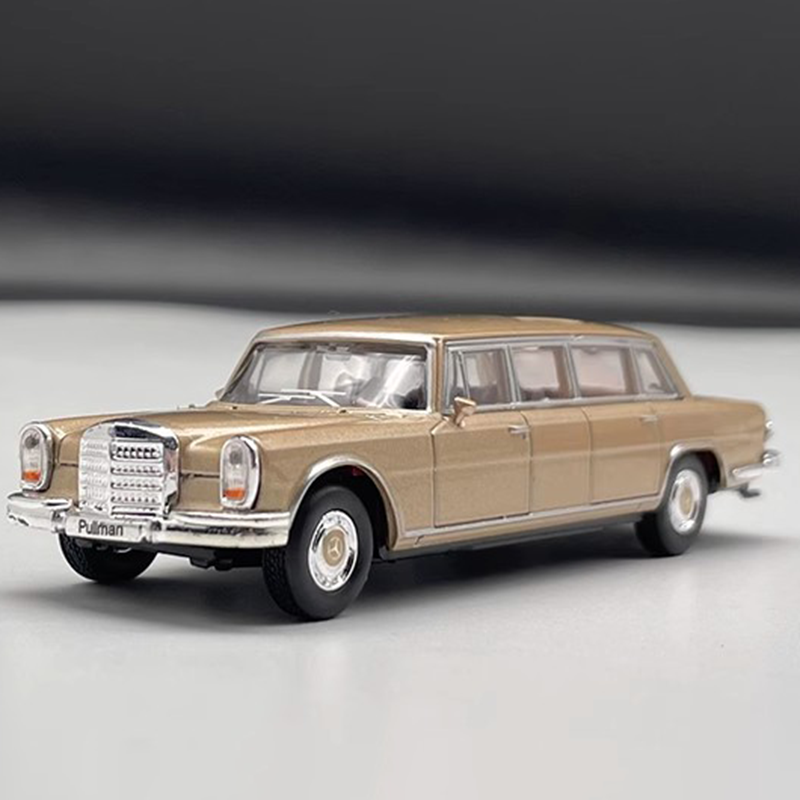 DCT Extended 1:64 Mercedes-Benz 600 Pullman W100 LWB Diecast Car Model Collection Gift