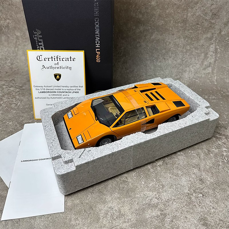 AUTOart 1/18 Lamborghini Contax LP400 simulation alloy car model collection ornaments