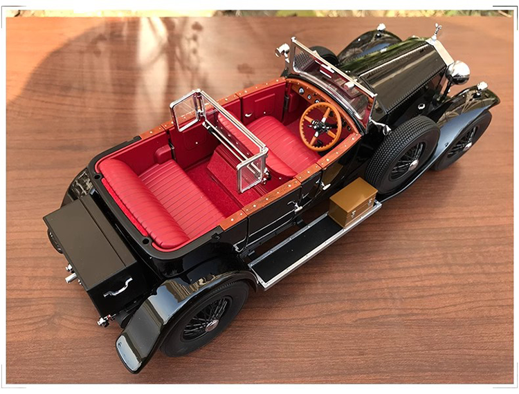 Kyosho 1:18 Rolls-Royce Phantom Generation 1 Alloy Classic Car Static Collector Car Model Original