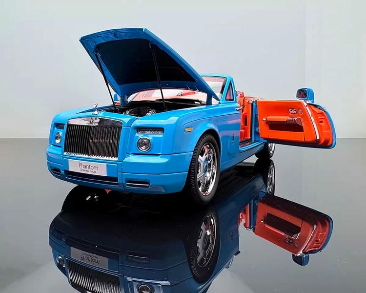 KYOSHO 1/18 Rolls-Royce Phantom Two-door Retro Sports Car Simulation Alloy Car Model