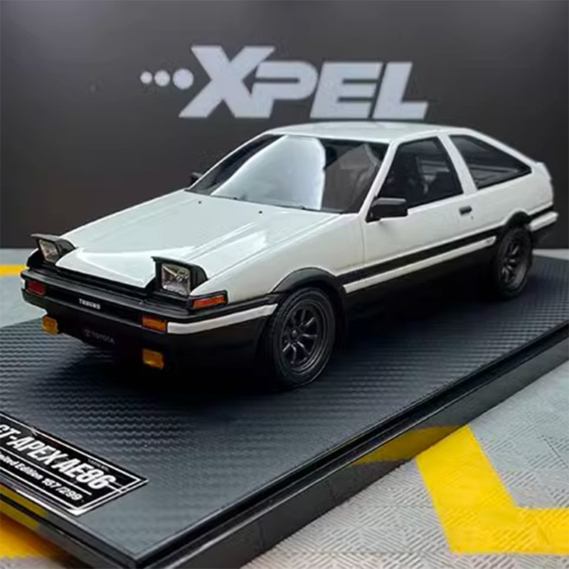 IVY Limited Edition 1:18 Trueno Drift Car Head Word D Toyota AE86 Simulation Car Model Collectible Gift