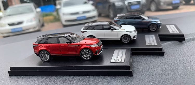 LCD LAND ROVER VELAR off-road vehicle 1:64 alloy car model ornaments