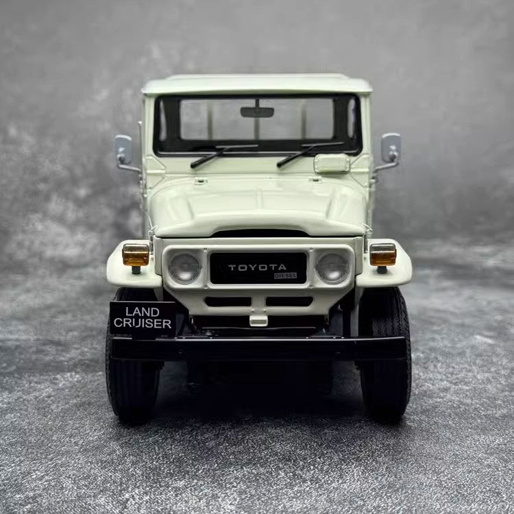 Kyosho 1:18 Toyota Landcruiser LC40 pickup land cruiser car model car model gifts