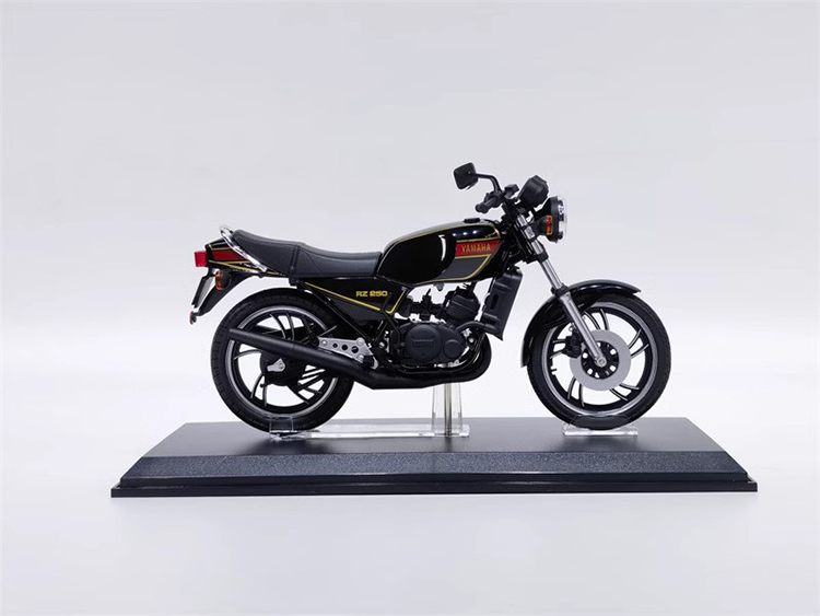 AOSHIMA 1:12 Yamaha RZ250 motorcycle simulation model Gift collection ornaments