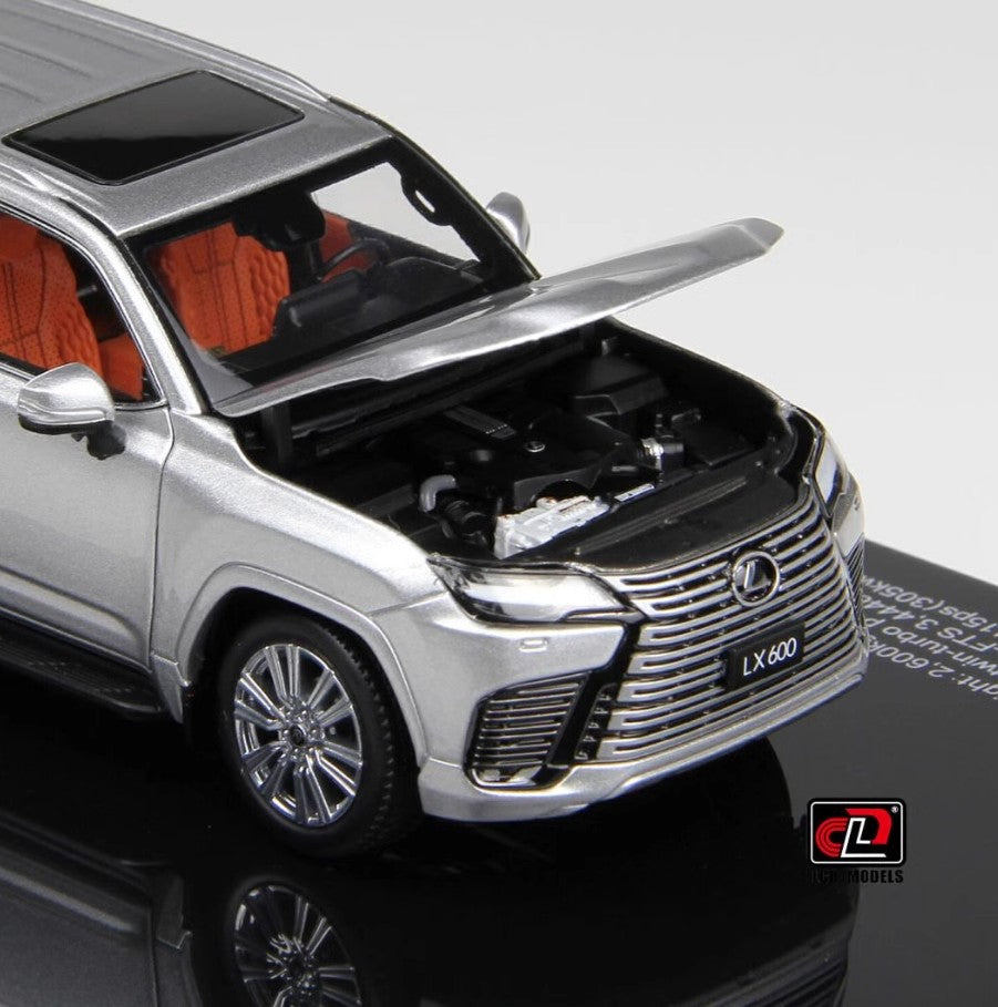 LCD 1:43 Lexus LX600 Lexus Replica Alloy Car Model Gift Set