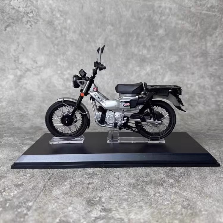 AOSHIMA 1:12 Honda CT125 cub motorcycle simulation alloy motorcycle model ornaments birthday gifts