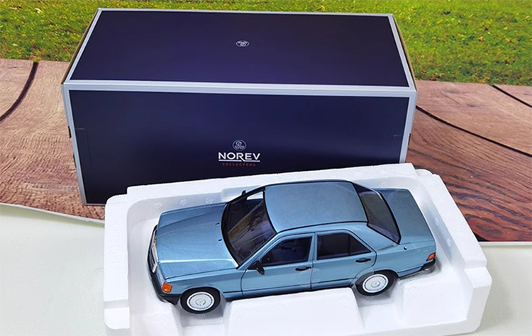 NOREV 1:18 Benz 190E Model C-Class Ancestor 1984 Vintage Car Model Collection