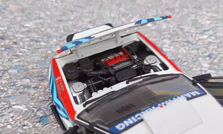 Kyosho 1:18 Lancia Delta HF Integrale Martini #5 car model car models