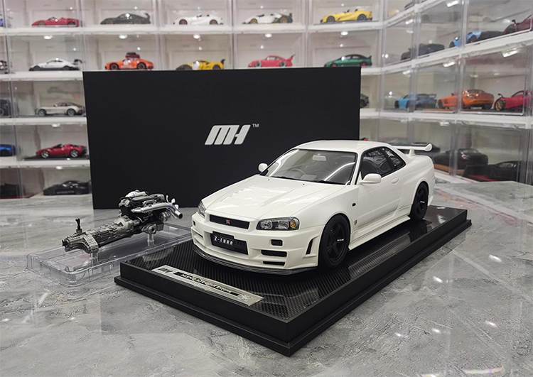 MH Nissan GTR Nissan R34 Customized Limited Edition 1:12 Simulated Resin Car Model