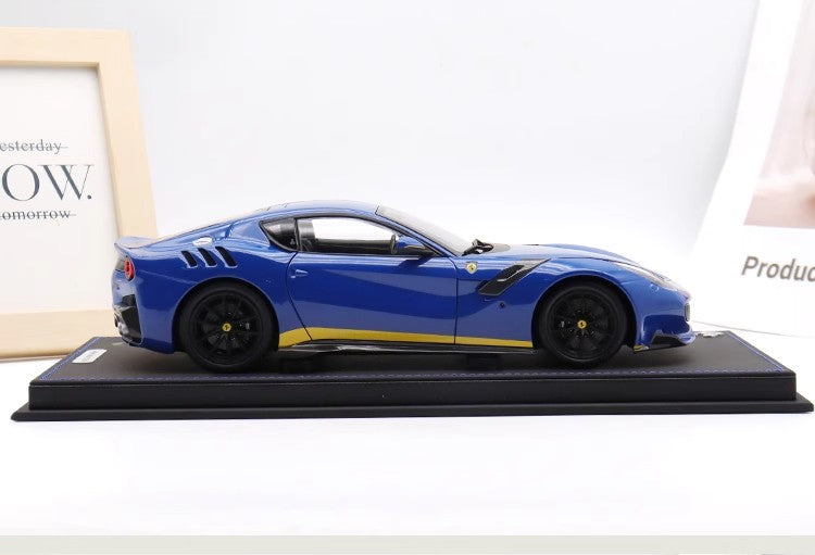 Ferrari F12 TDF Italy BBR 1:18 sports car simulation alloy full open car model