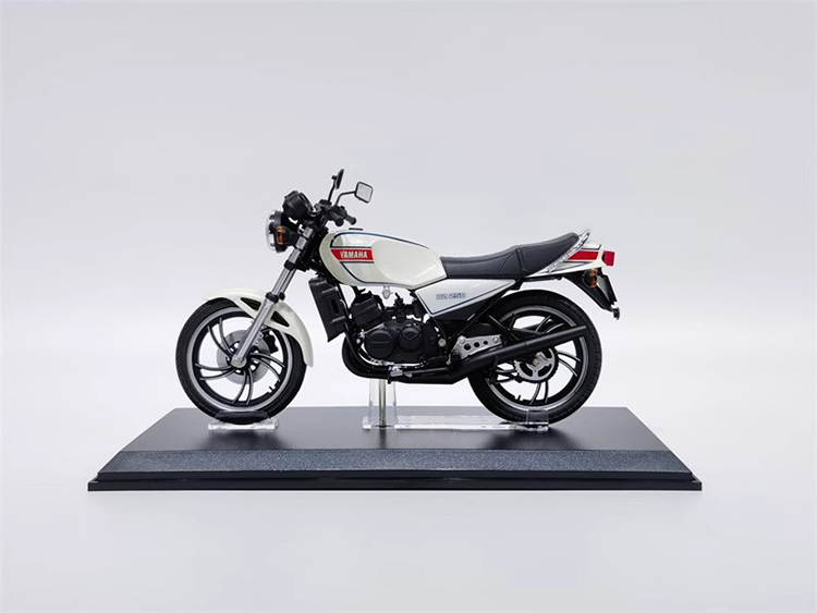 AOSHIMA 1:12 Yamaha RZ250 motorcycle simulation model Gift collection ornaments